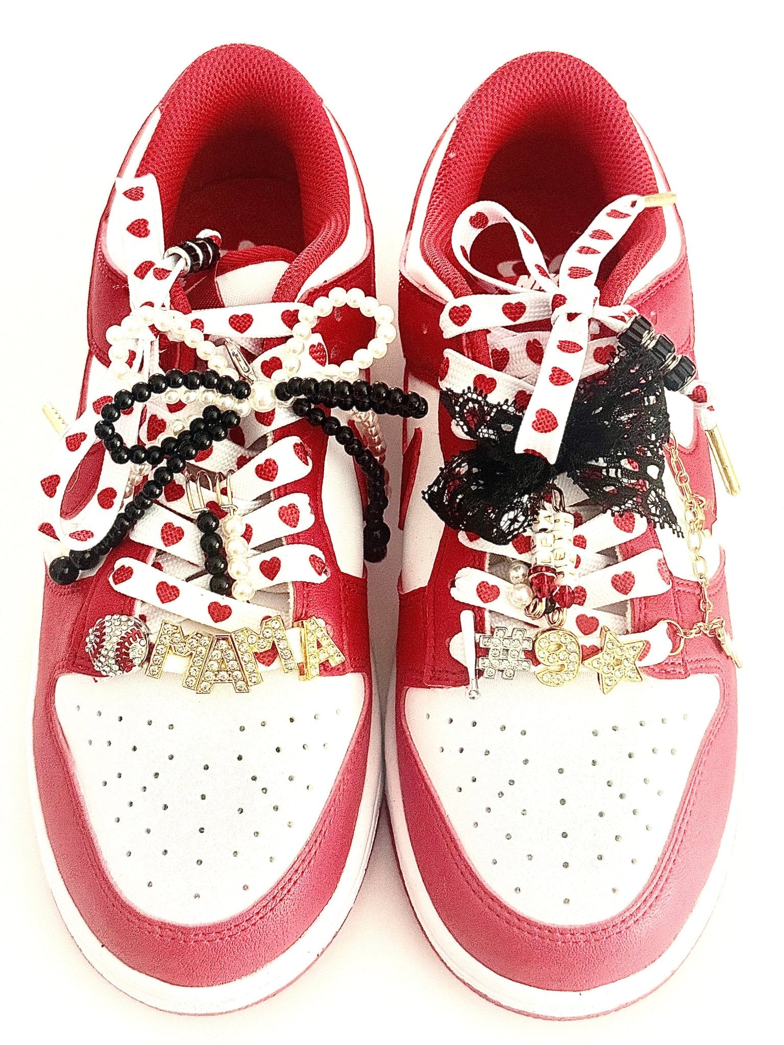 customizable-shoelaces-beads-charms
